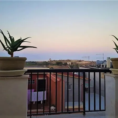 La Terrazza Di Mariel Apartman